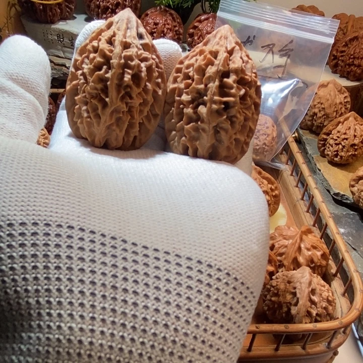 核桃招财鼠文玩核桃40