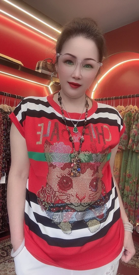 【二姐潮牌】2025夏季网红款 时尚欧货重工彩钻 条纹猫猫 短袖T