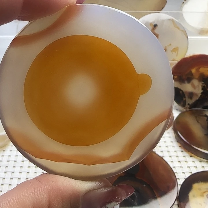 玛瑙/玉髓未镶嵌珠宝奇石