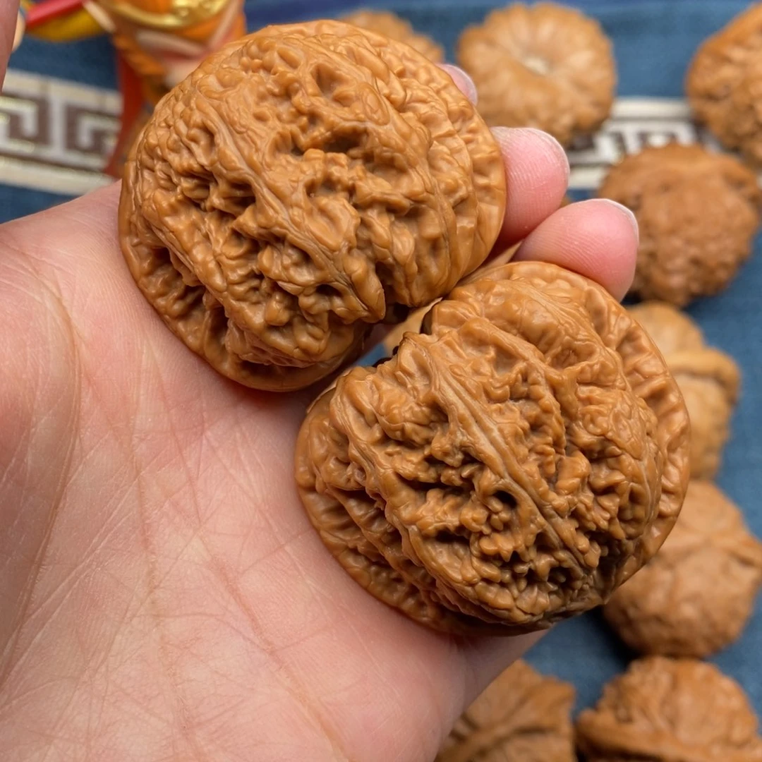 文玩核桃把件44精品粗筋