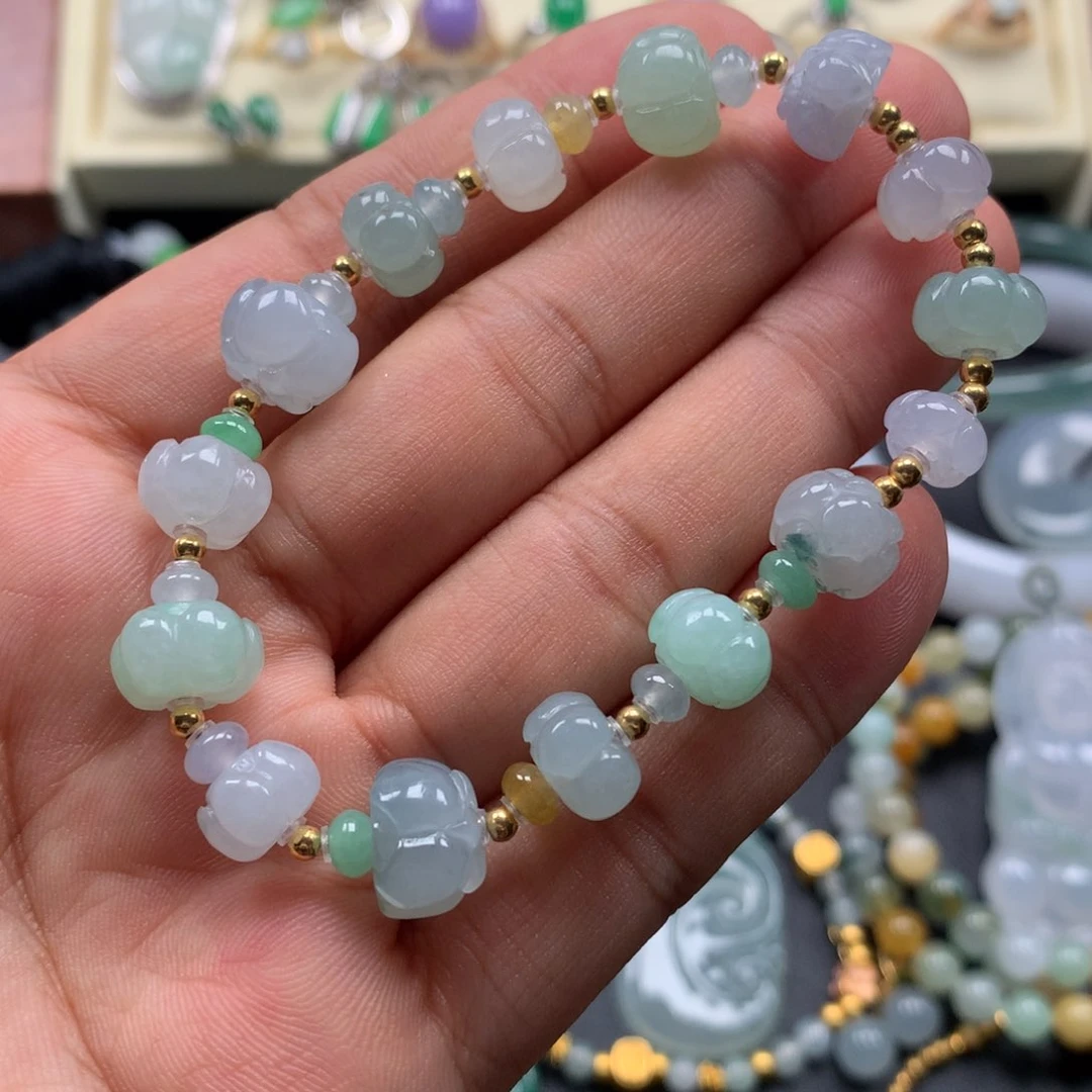 18K金镶嵌手链翡翠莲花串