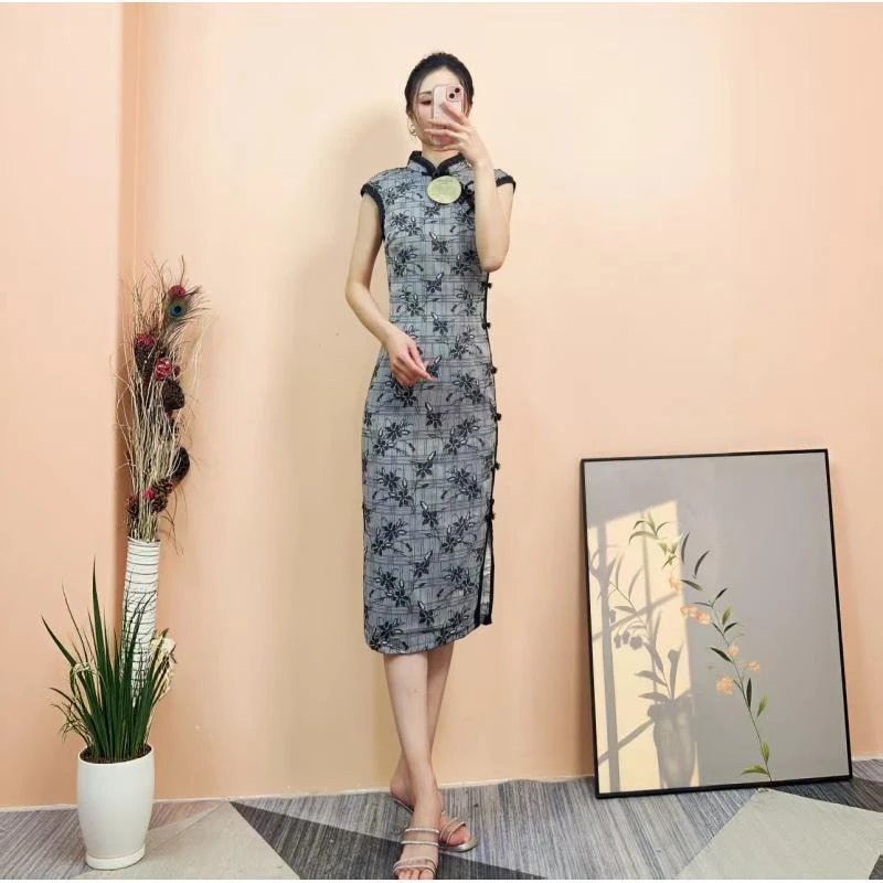 [依易原创]新中式气质优雅浅草刺绣修身显瘦旗袍裙D0415