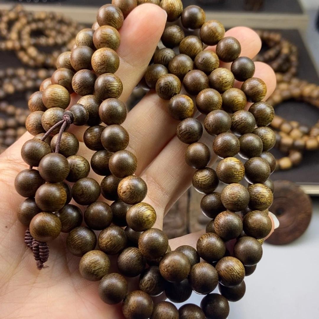 手串沉香两**兜越南芽庄白