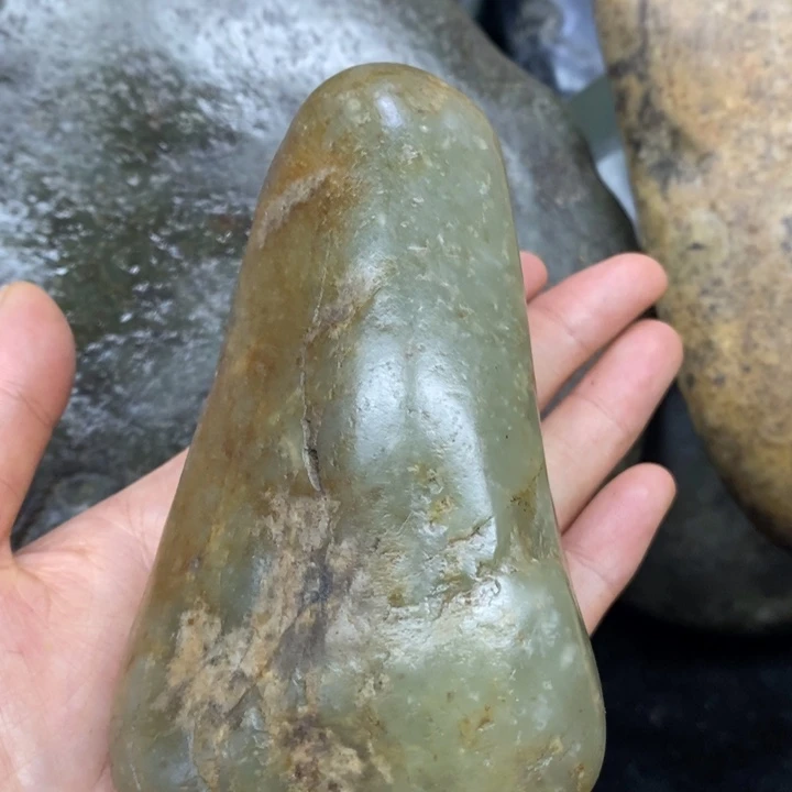 未镶嵌和田玉（糖玉）挂件