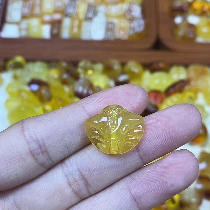吊坠橄榄核小蛇110