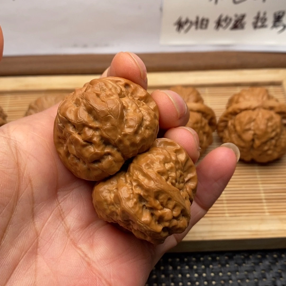 把件文玩核桃边38左右