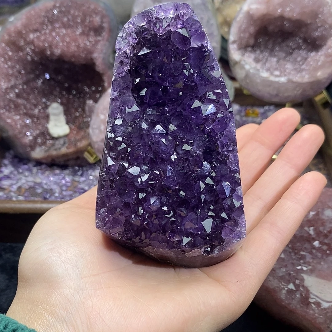 未镶嵌大型摆件（非配饰）紫晶