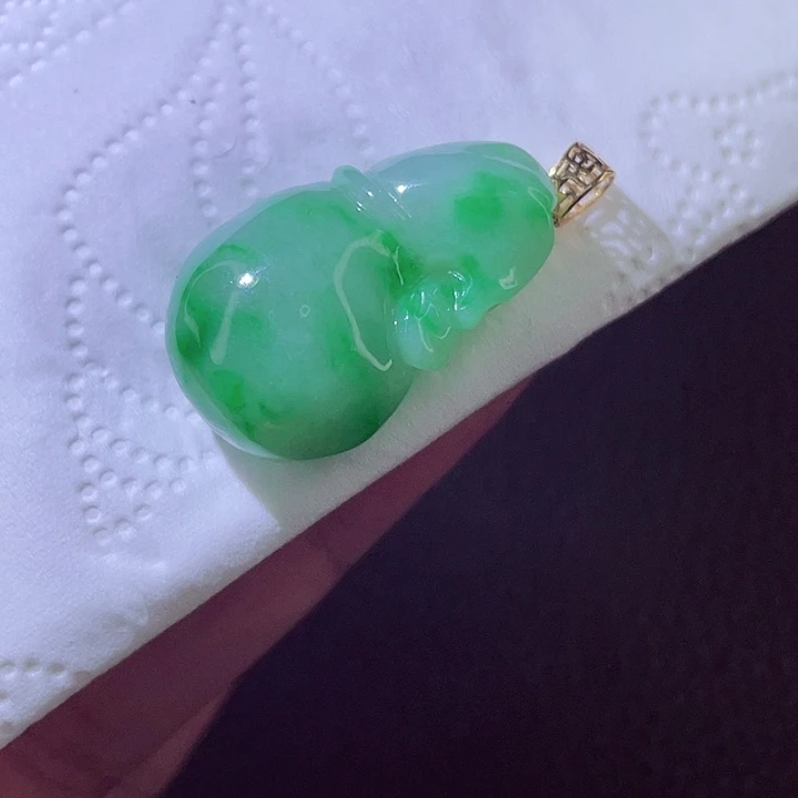 颈饰18K金镶嵌翡翠翡翠