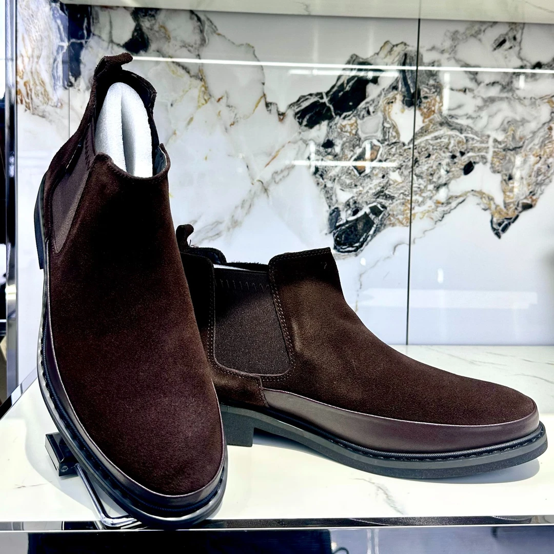 新款翻牛皮男款0