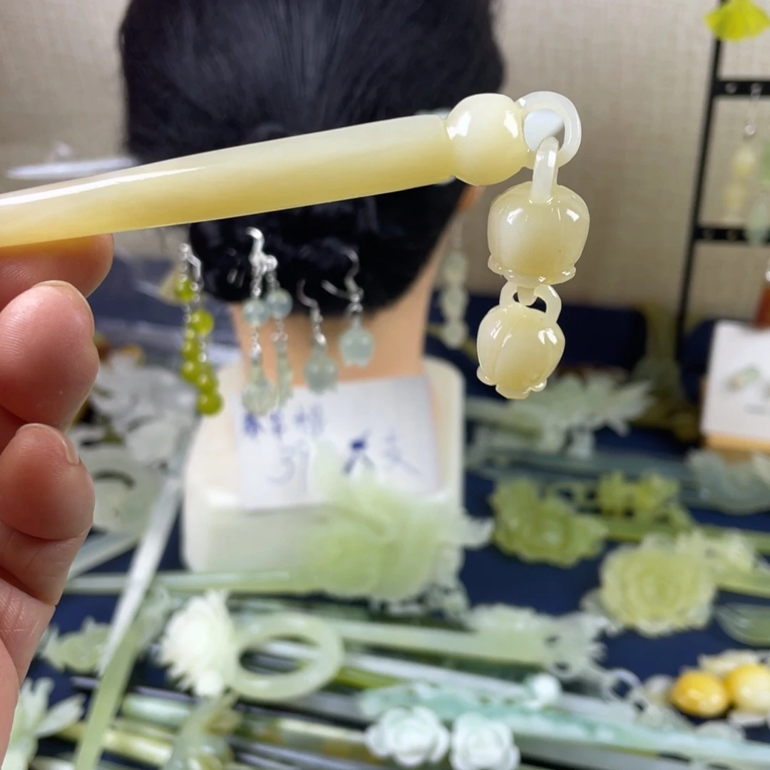 蛇纹石玉未镶嵌发饰