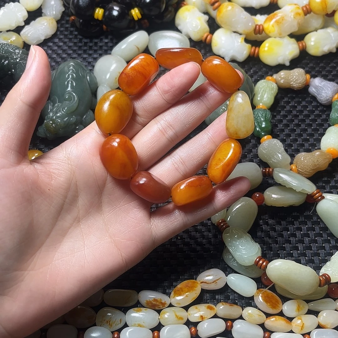 男***王和田玉未镶嵌手链