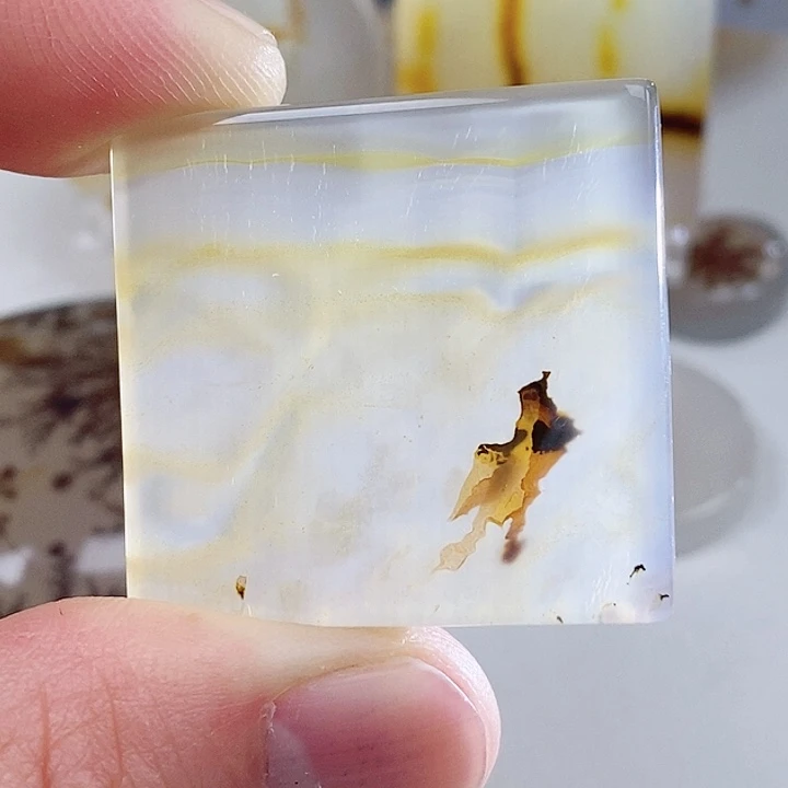 未镶嵌奇石玛瑙/玉髓树*