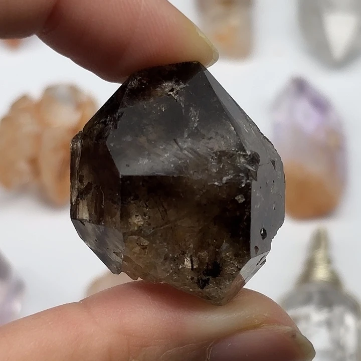 未镶嵌水晶颈饰深茶闪灵钻34mm+