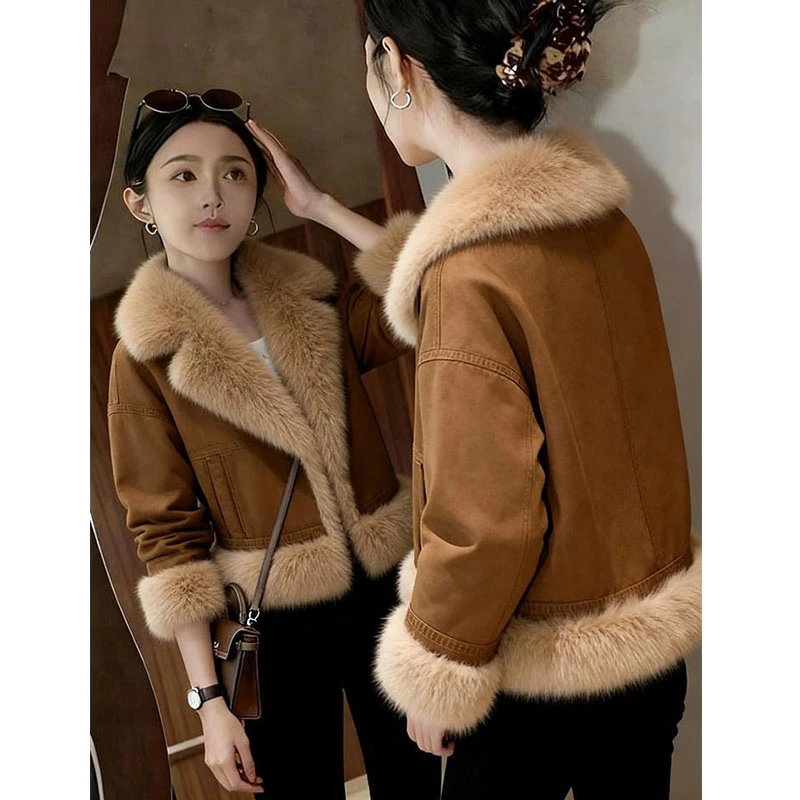 冬季设计感翻领皮毛一体短外套女气质轻熟风女装洋气减龄外搭上衣