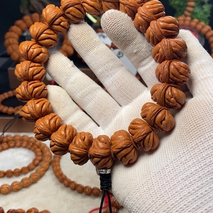 桃核吊坠秦岭龙纹桃核