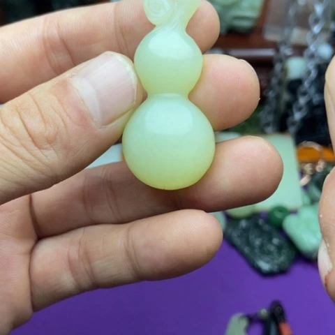 未镶嵌手镯和田玉（糖玉）