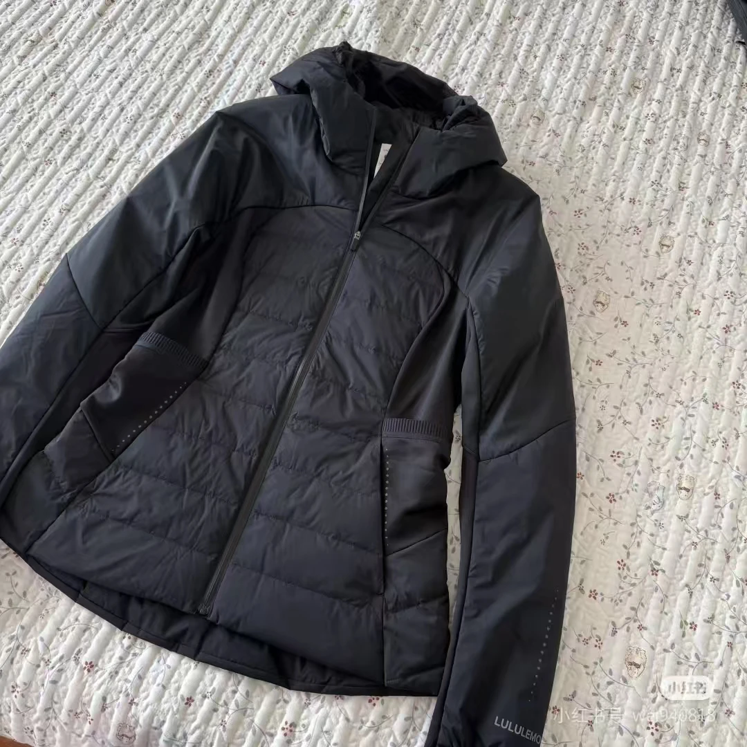 露露轻薄收腰羽绒服女款