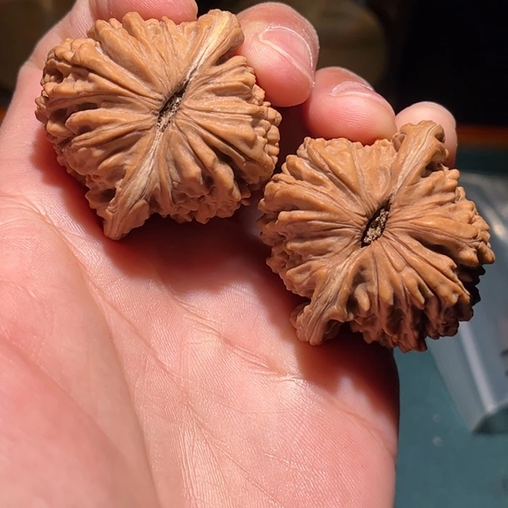 文玩核桃把件隔**徐40➕楼子毕业对