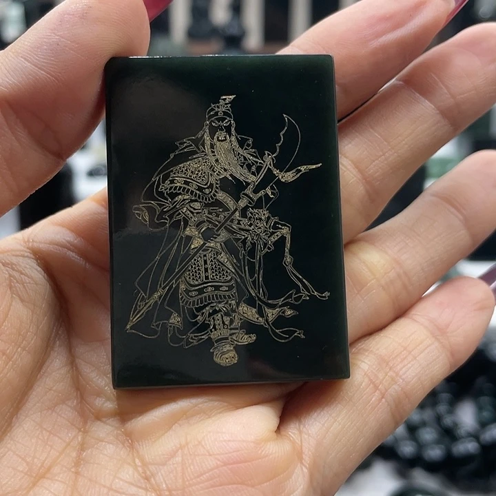 【闪购商品】颈饰未镶嵌和田玉（青玉）