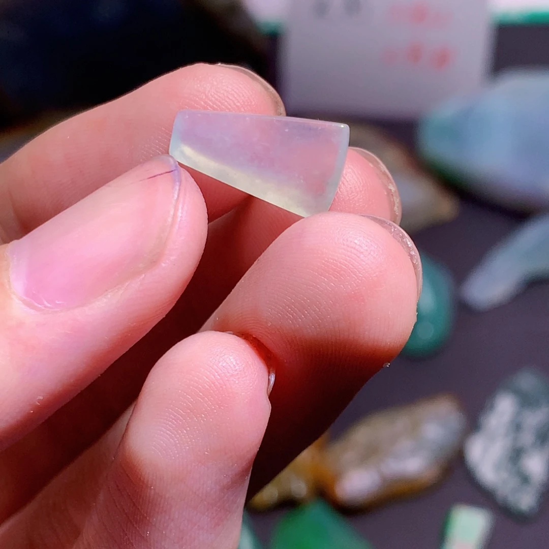 未镶嵌定制翡翠翡翠