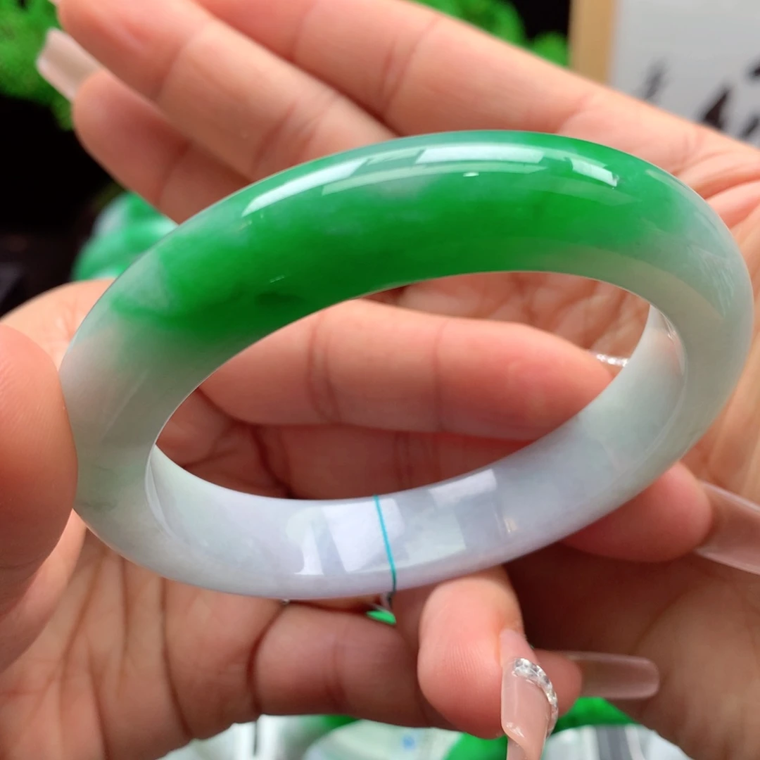 未镶嵌手镯翡翠贺****厂缅甸