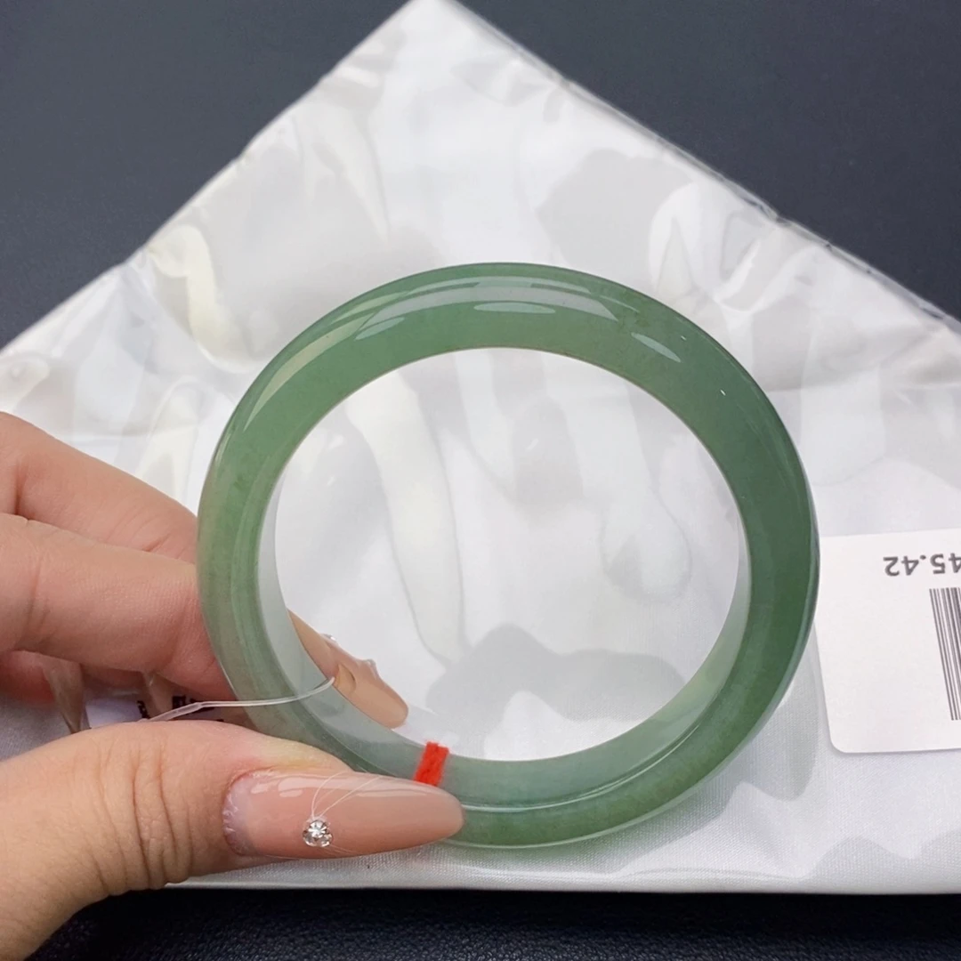 翡翠手镯未镶嵌56湖水绿