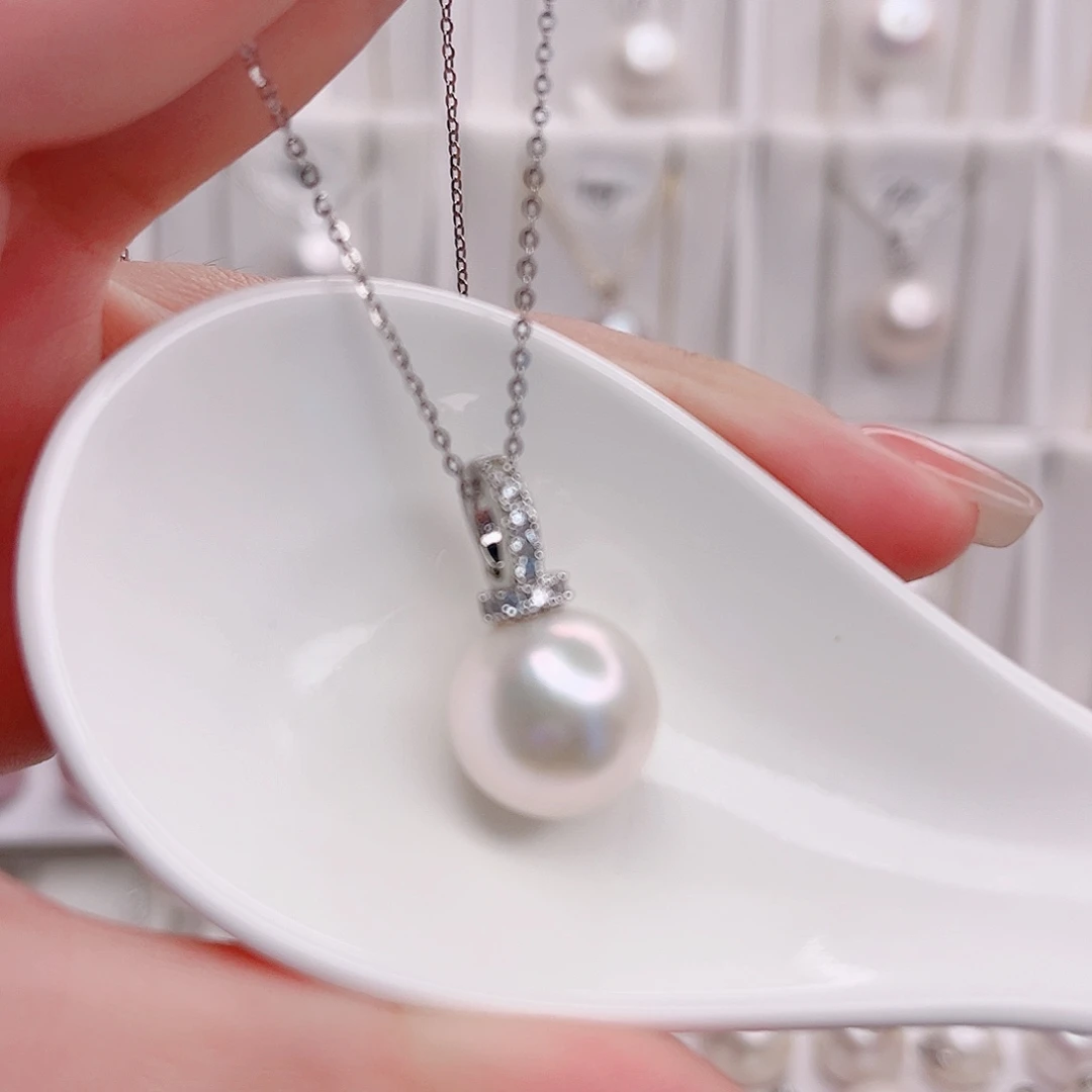 淡水珍珠吊坠(赠链)未镶嵌