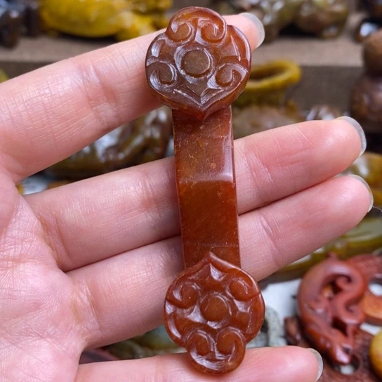 蛇纹石玉未镶嵌颈饰04