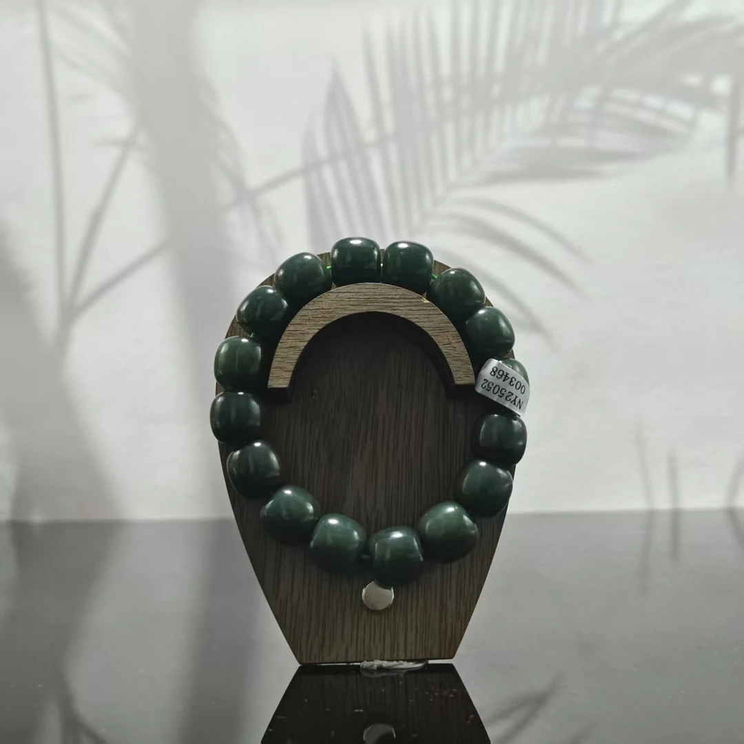 F和田玉桶珠手串（卡14）3468