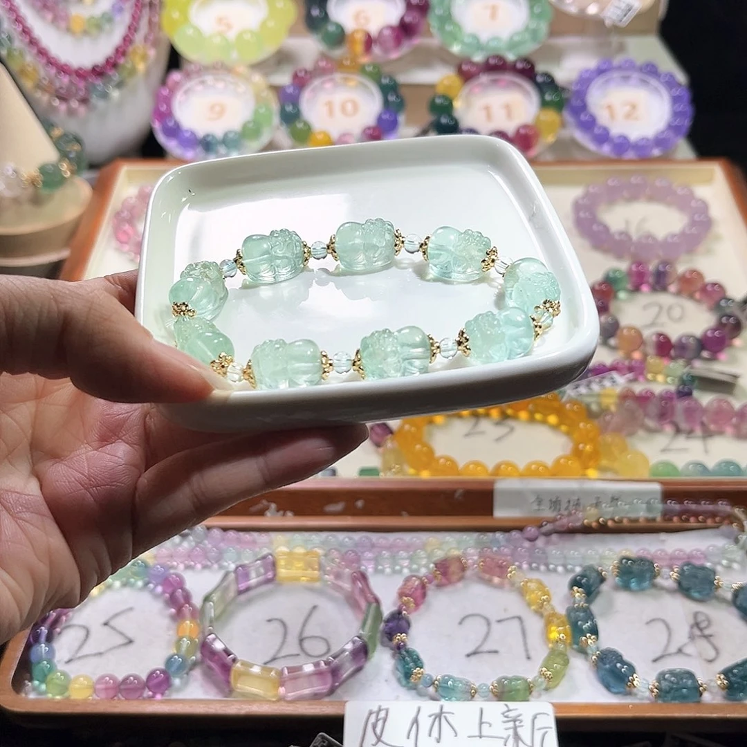 萤石未镶嵌萤石曼波绿貔貅10加