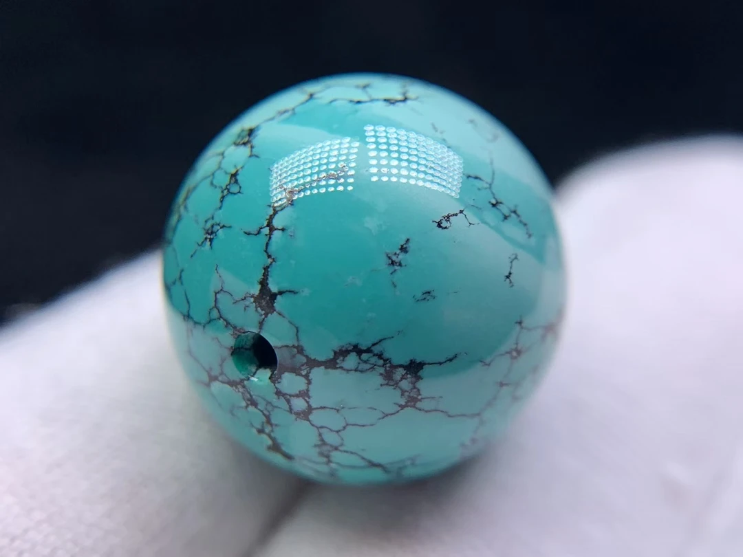 原矿高瓷绿蓝料特色绿松石水波纹水草纹网花圆珠，玻璃光泽，无坑裂