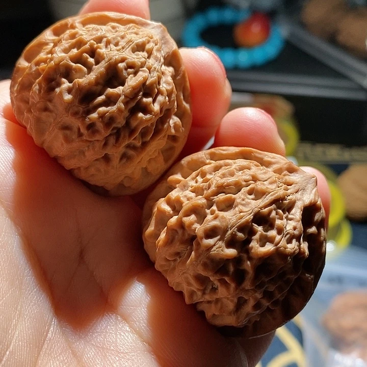 【闪购商品】吊坠文玩核桃金牛