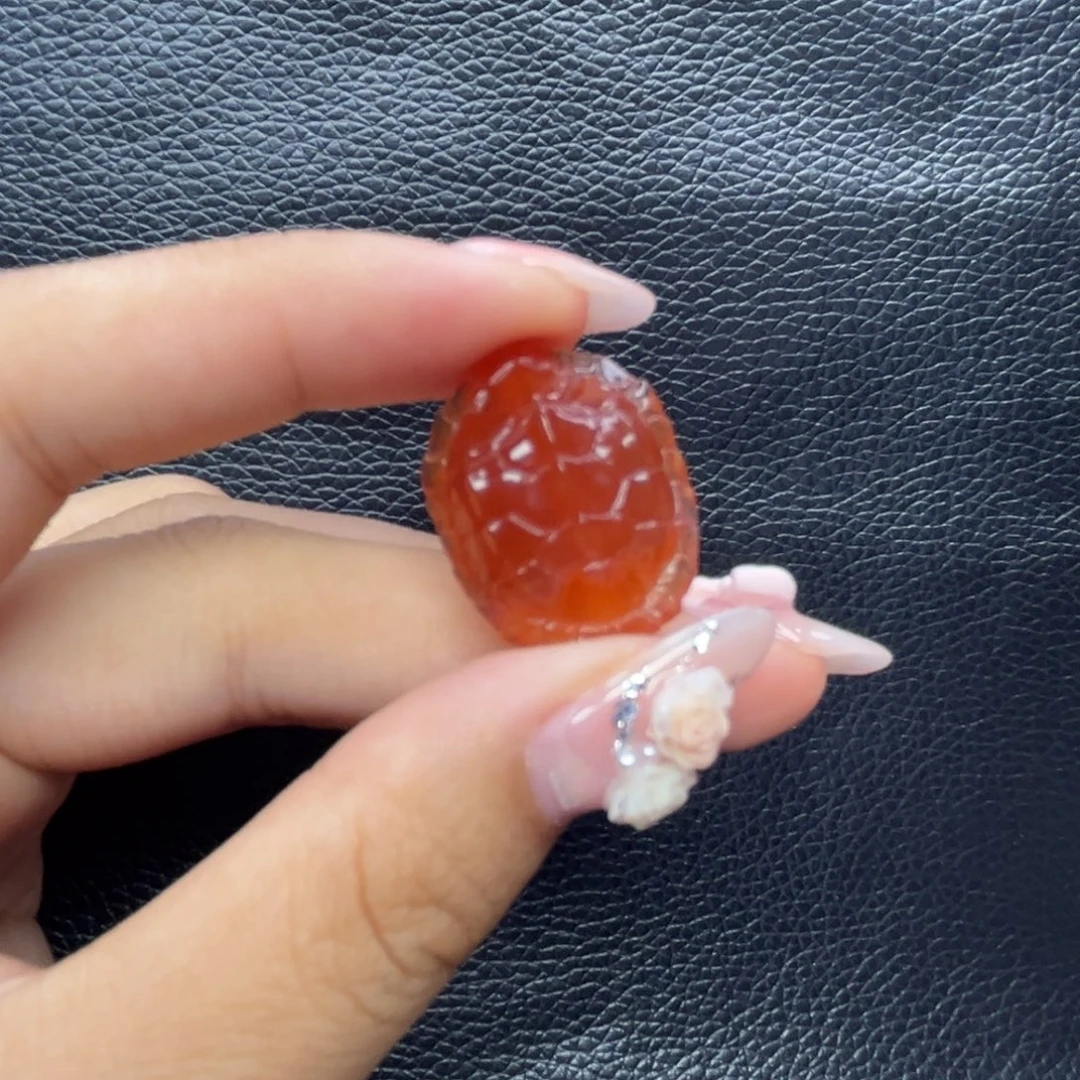 南红玛瑙未镶嵌背云