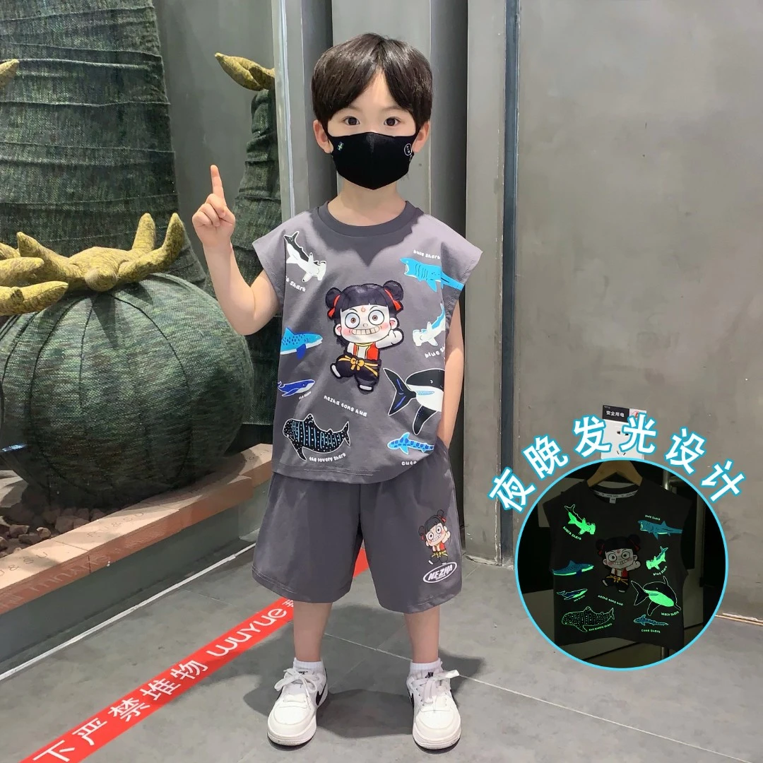 哪吒儿童衣服2025新款男童夏套装宝宝夏天背心男孩薄款无袖童装潮