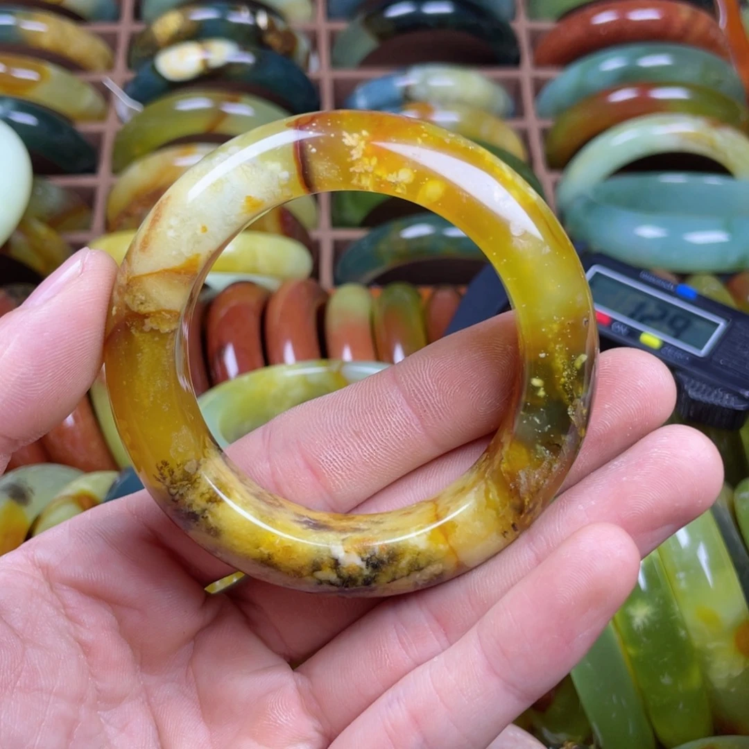 淼***鑫蛇纹石玉未镶嵌手镯