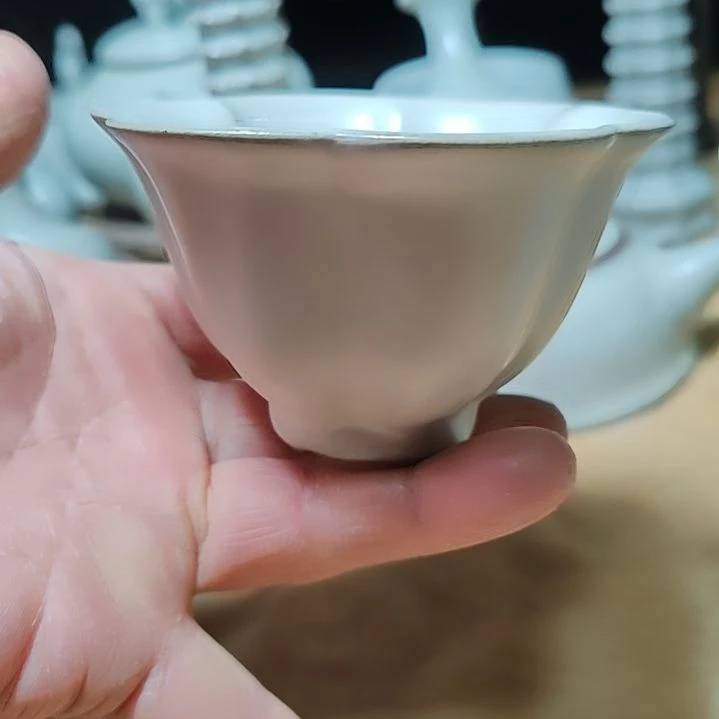 微瑕天青釉主人杯