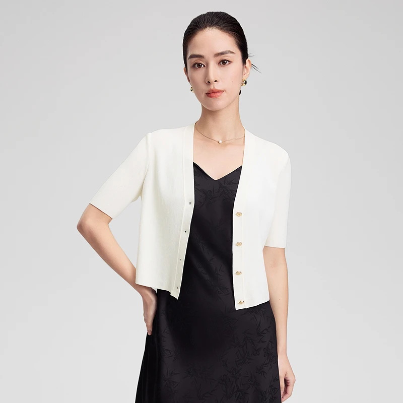 赢智尚醋酸春夏百搭凉感防晒衫薄款米杏色/卡其针织衫女ZZ00394V1