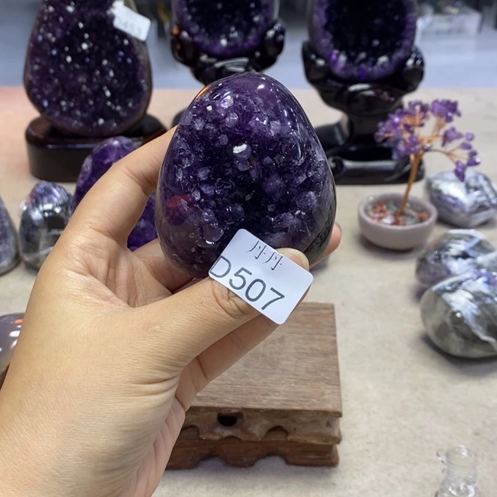 紫晶未镶嵌大型摆件（非配饰）