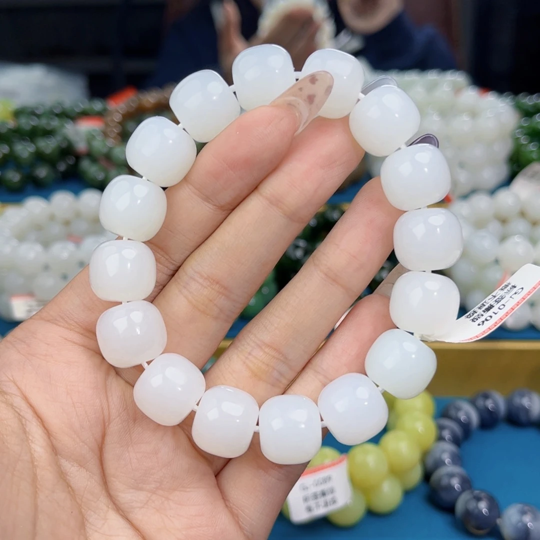 陆***陆和田玉未镶嵌手链天然和田玉新疆05于田手串14