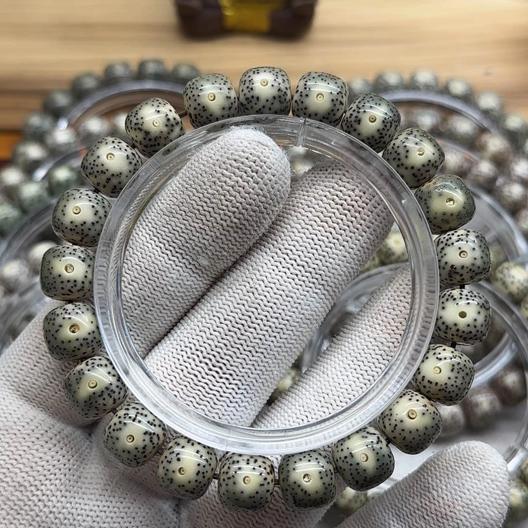 吊坠星月菩提卡11青花大眼