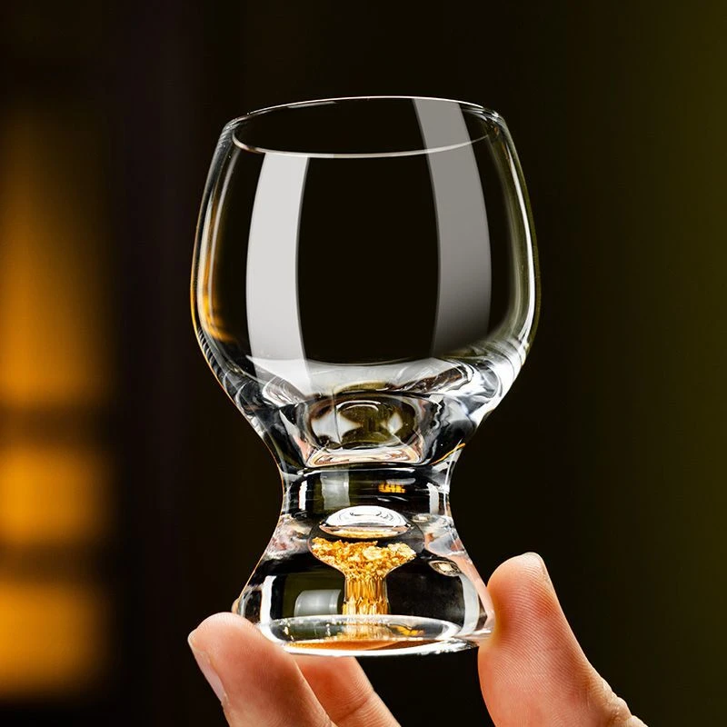 创意水晶二两白酒杯轻奢高档家用酒具套装洋酒小酒杯中式烈酒酒盅