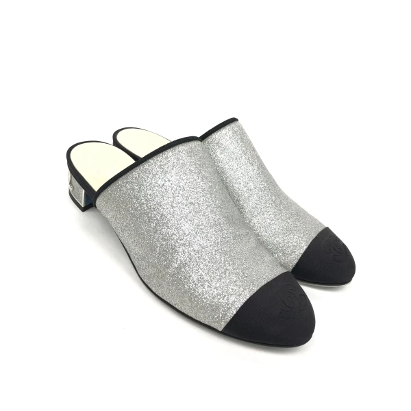 妃鱼/香奈儿/无/拖鞋/95新/凡1019