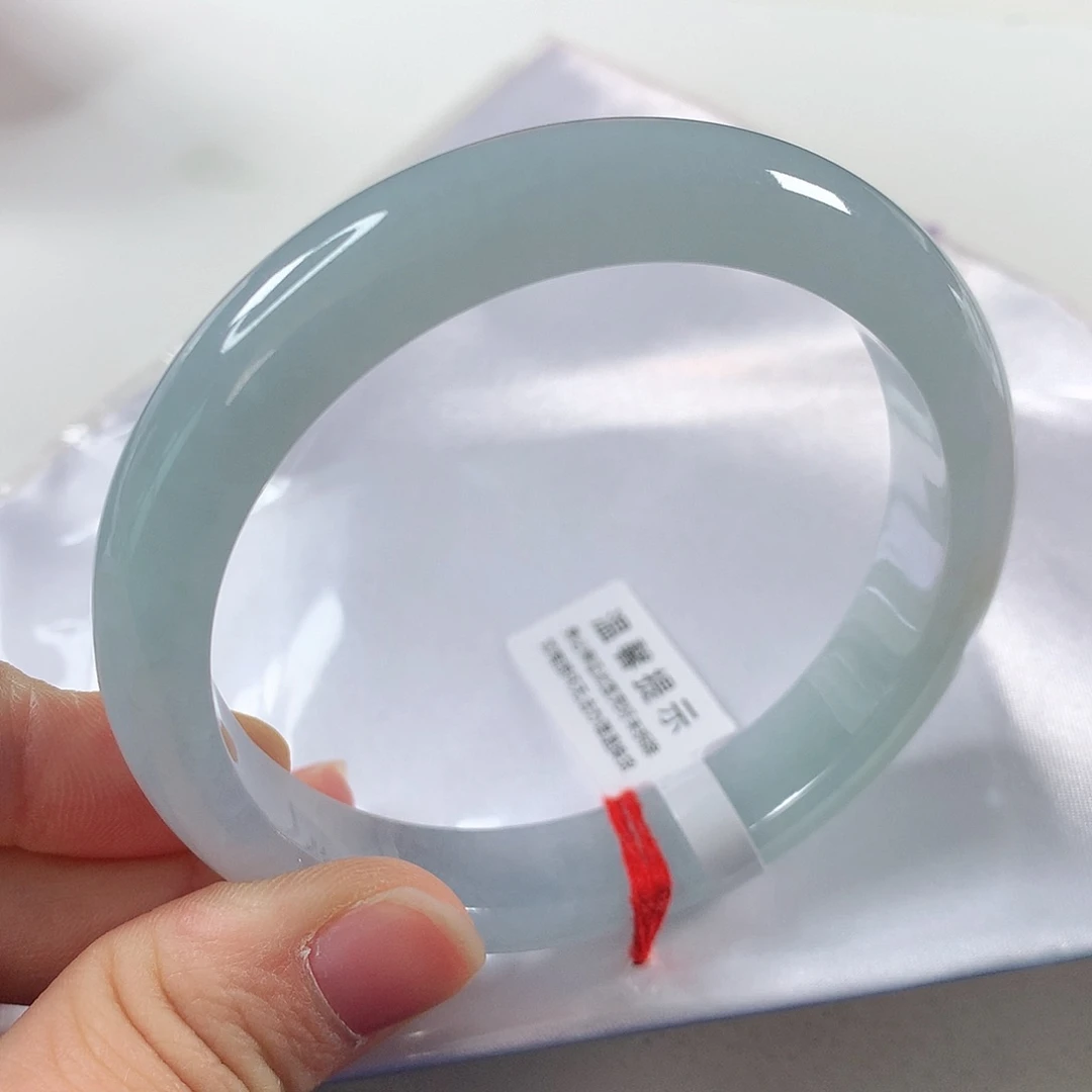 翡翠手镯未镶嵌61+圈口 ①③⑤