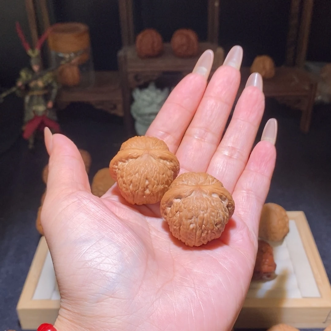 文玩核桃吊坠乾隆磨34