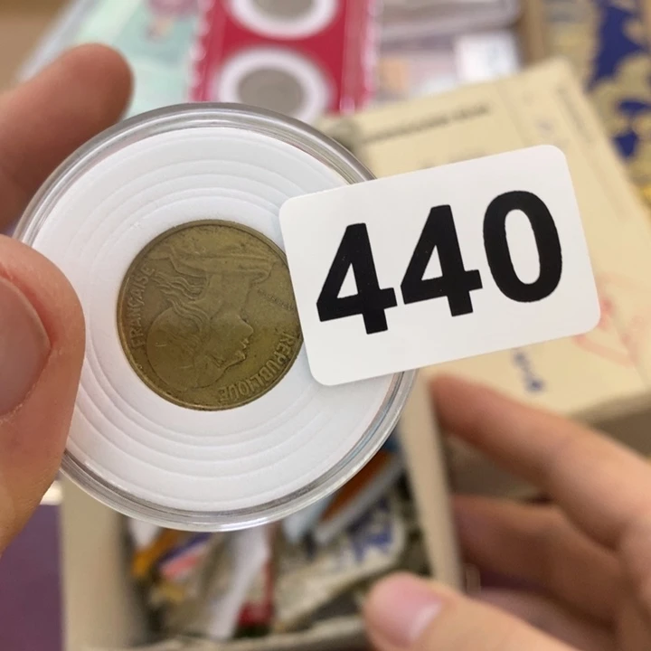 普通金属币哈哈哈哈哈哈哈哈哈哈