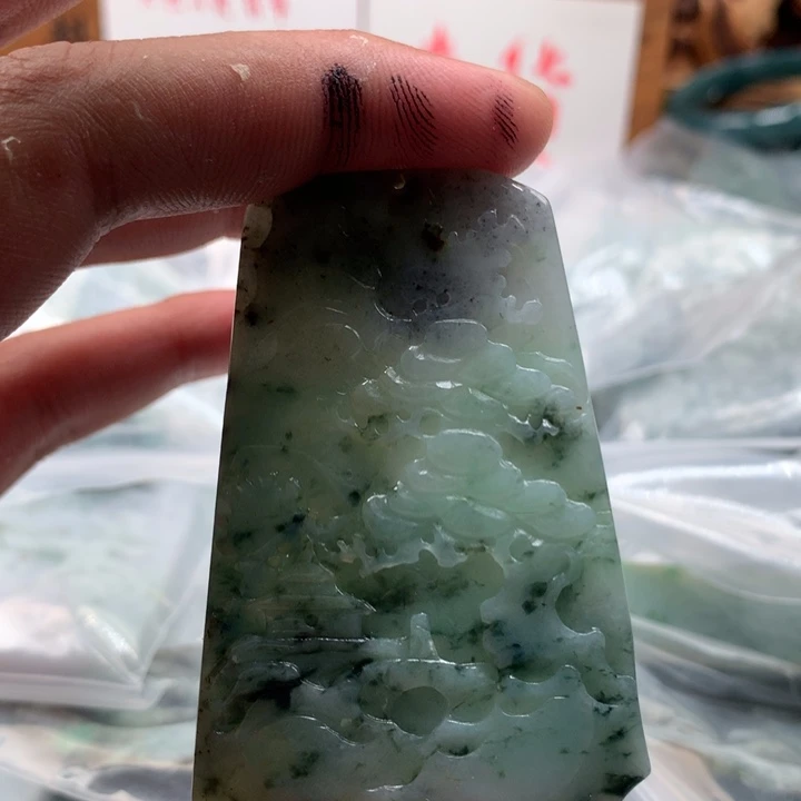 翡翠未镶嵌颈饰保真天然a货翡翠