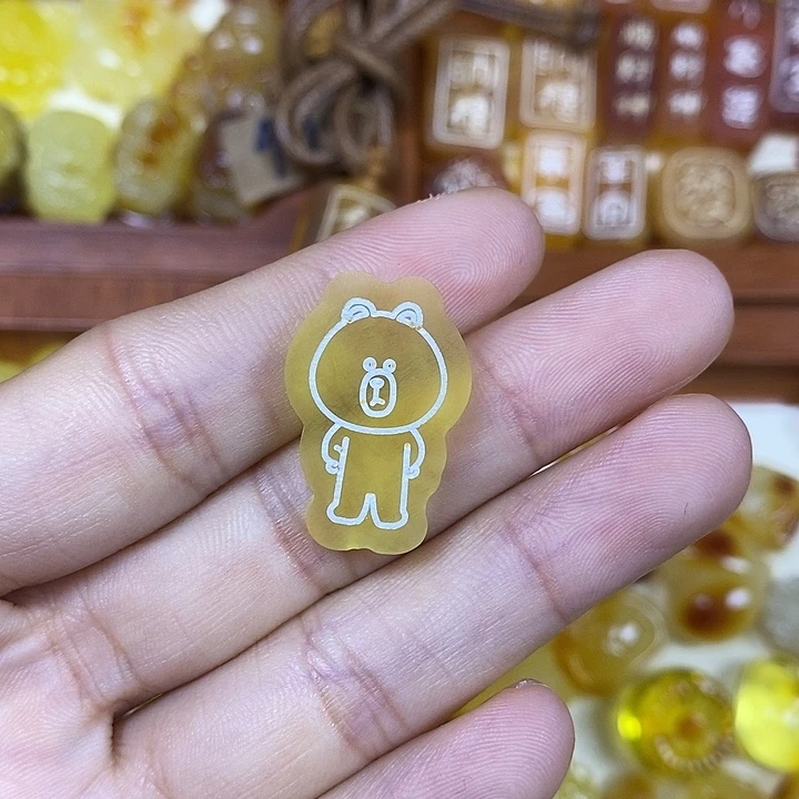 吊坠橄榄核原皮小熊