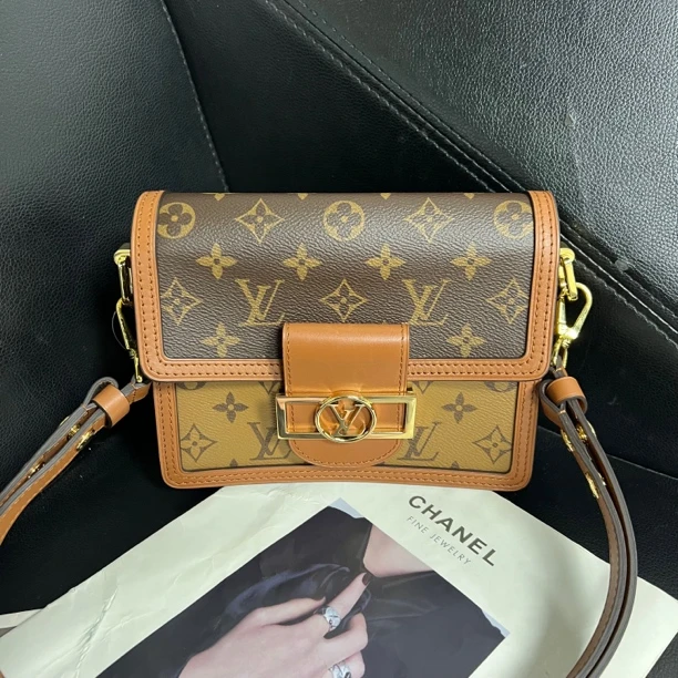 95新 LouisVuitton/路易威登 捐金沉珠/小号达芙妮