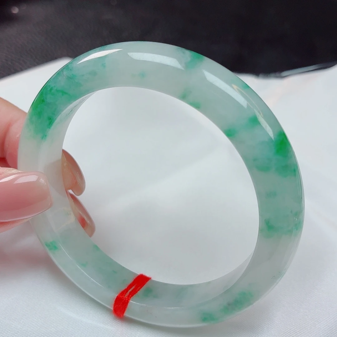 翡翠未镶嵌手镯57