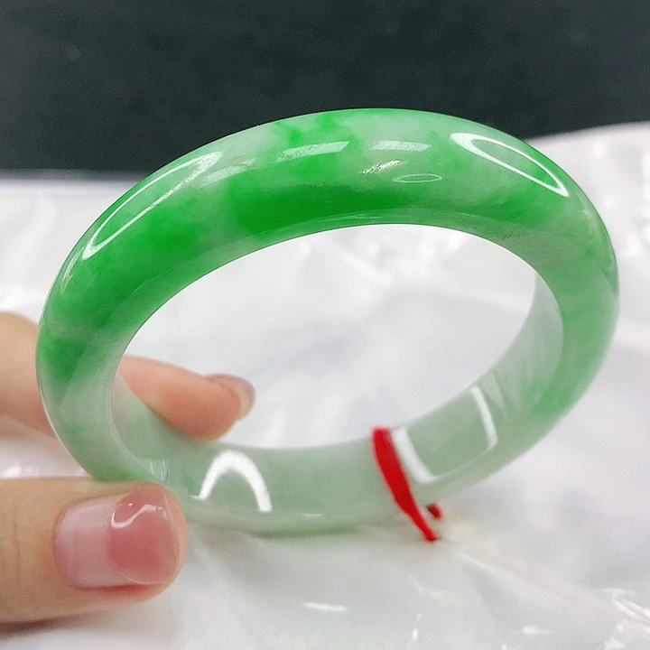 翡翠未镶嵌手镯圈53.5，34073